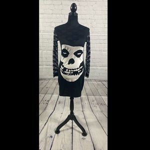 Misfits lace dress